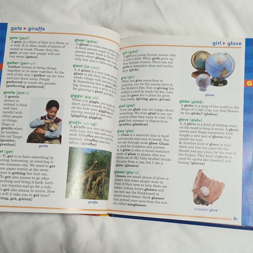 Scholastic First Dictionary - Picture 6 of 6
